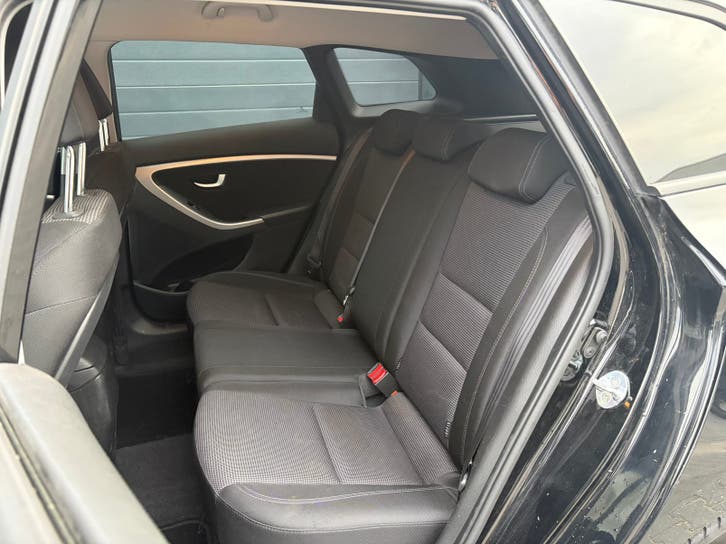 Hyundai i30 1.6 GDI Crosswagon 2015 foto 13
