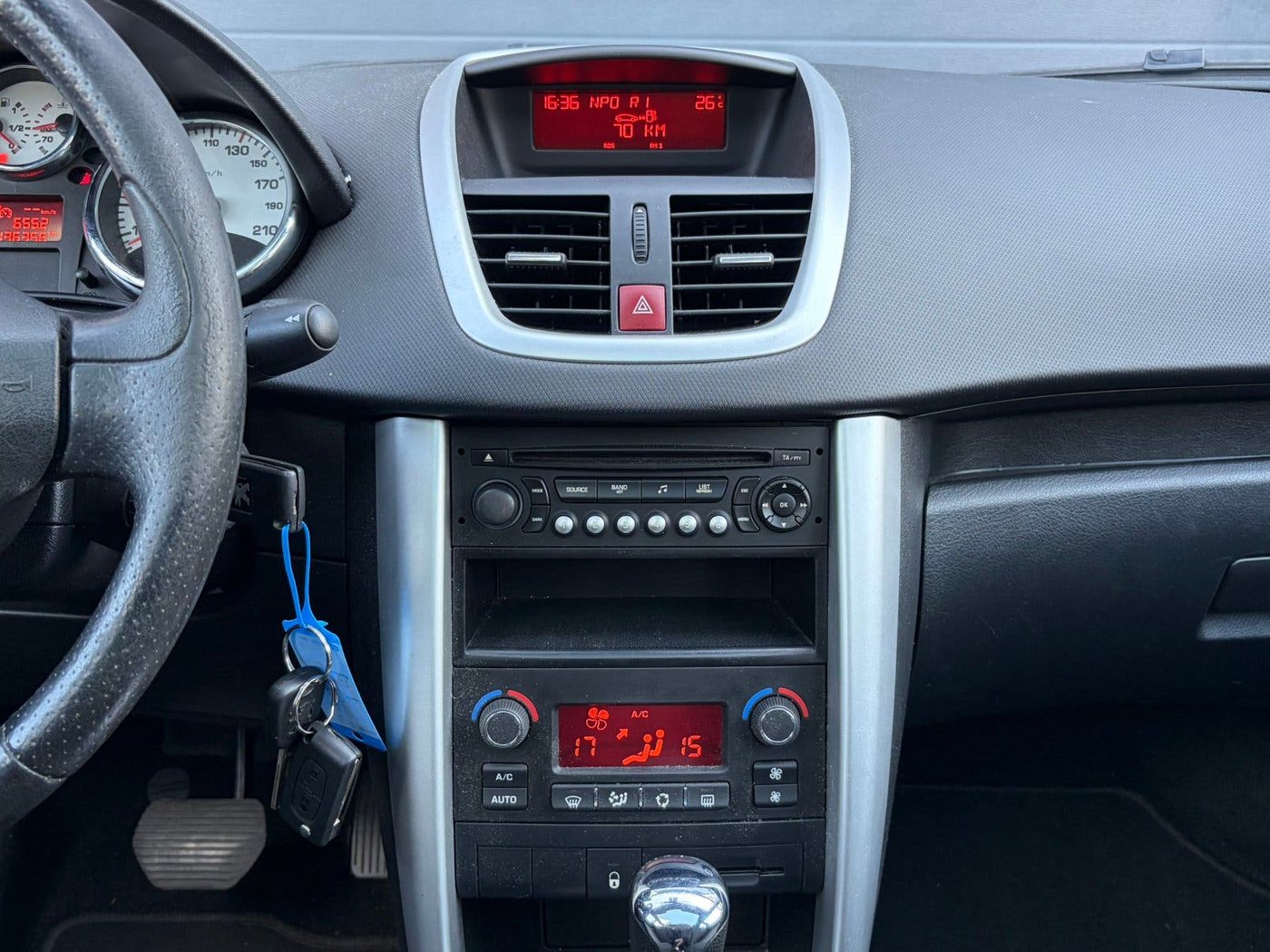 Peugeot 207 SW 1.6 16V Automaat 2010 foto 22