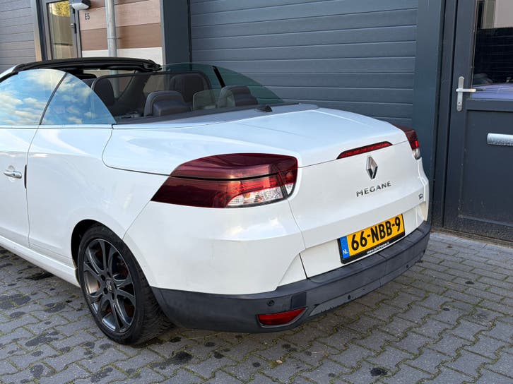 Renault Mégane 1.4 TCE CC 2010 foto 12