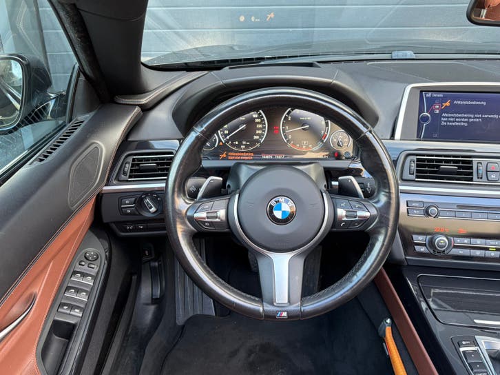BMW 6-serie 640i Cabrio 2011 foto 18