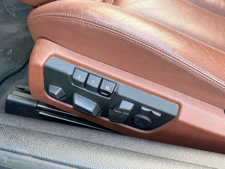 BMW 6-serie 640i Cabrio 2011 foto 16
