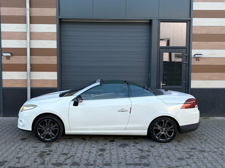 Renault Mégane 1.4 TCE CC 2010 foto 8