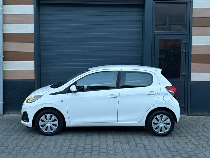 Peugeot 108 1.0 12V E-VTI 5DR 2016 foto 6
