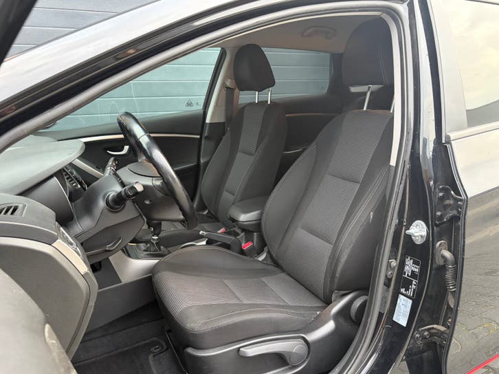 Hyundai i30 1.6 GDI Crosswagon 2015 foto 12