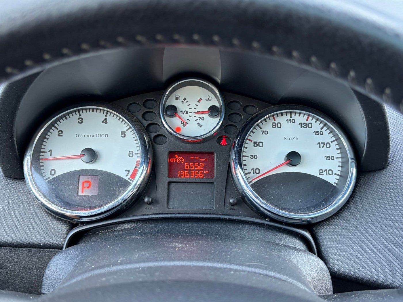 Peugeot 207 SW 1.6 16V Automaat 2010 foto 19