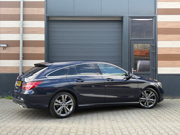 Mercedes-Benz CLA 180d Shooting Brake 2017 foto 8