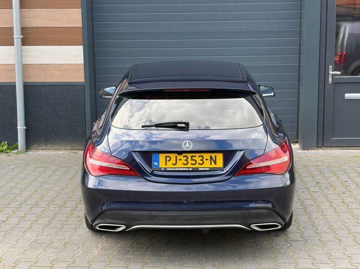 Mercedes-Benz CLA 180d Shooting Brake 2017 foto 13
