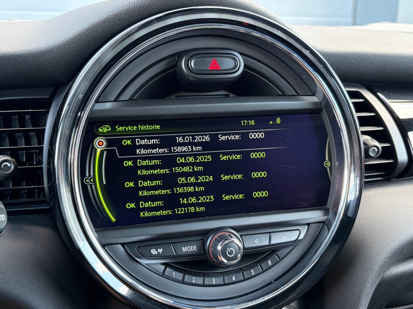 Mini Cooper 1.5 2014 foto 11