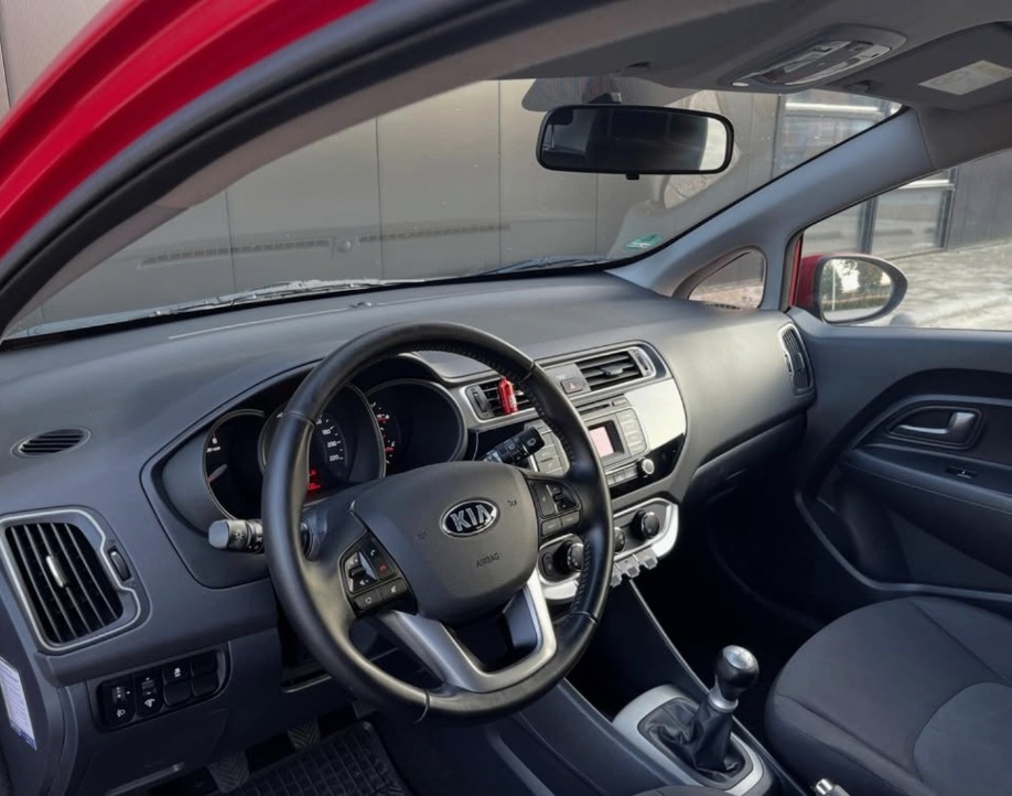 Kia Rio 2016 foto 6