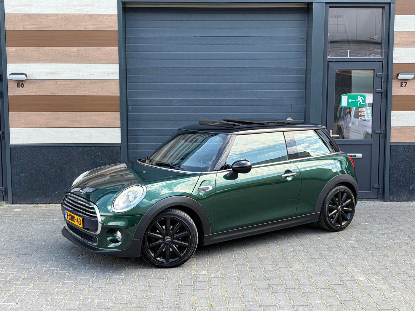 Mini Cooper 1.5 2014 foto 4