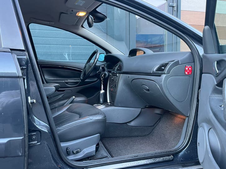 Citroën C5 3.0 V6 AUT 2007 foto 9
