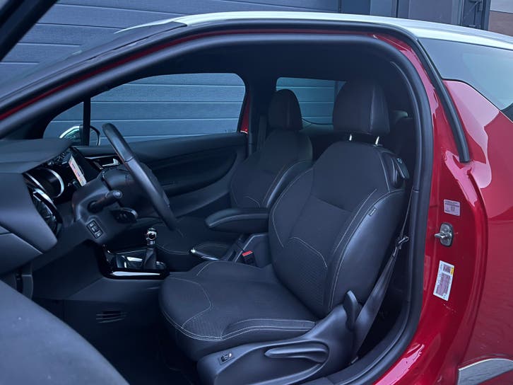 Citroën DS3 1.2 VTI 2014 foto 11