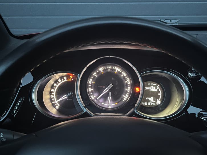 Citroën DS3 1.2 VTI 2014 foto 22