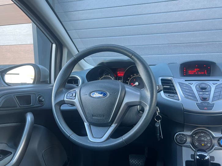 Ford Fiësta 1.4 71KW 3DR AUT 2011 foto 18