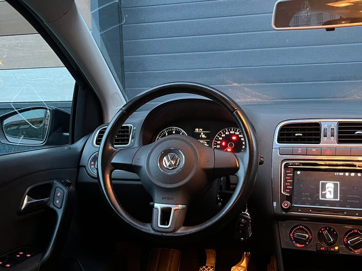 Volkswagen Polo 1.4 16V FSI 63KW 2011 foto 19