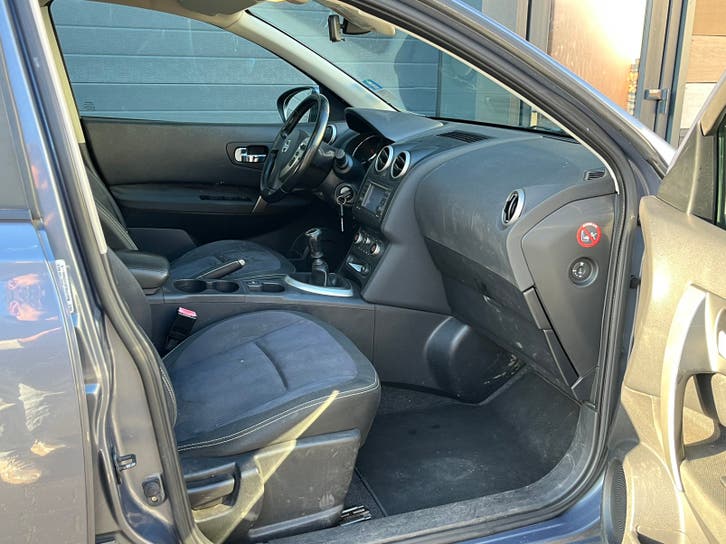 Nissan Qashqai 1.5 DCI 2WD 2010 foto 12