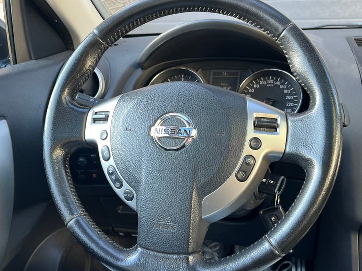 Nissan Qashqai 1.5 DCI 2WD 2010 foto 17