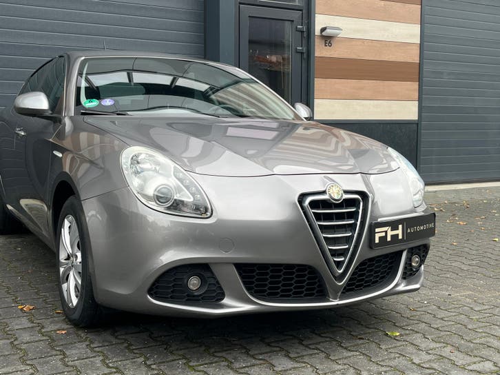 Alfa Romeo Giulietta 1.4 Turbo 2011 foto 7