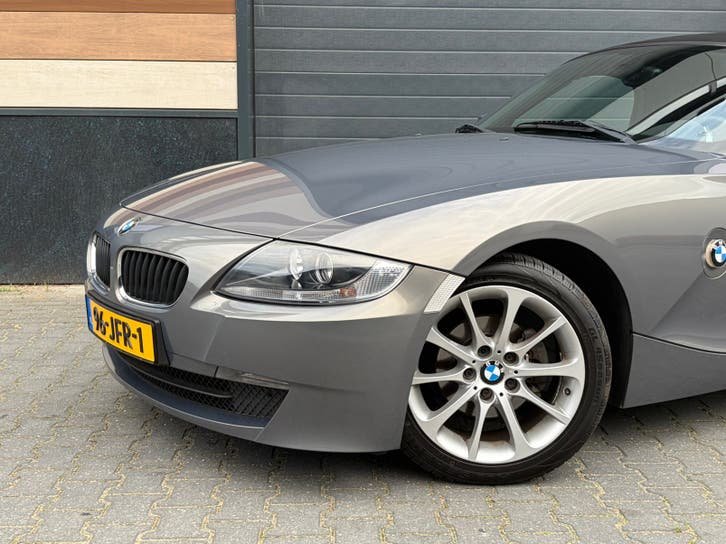 BMW Z4 2.0 Roadster 20i 2009 foto 4