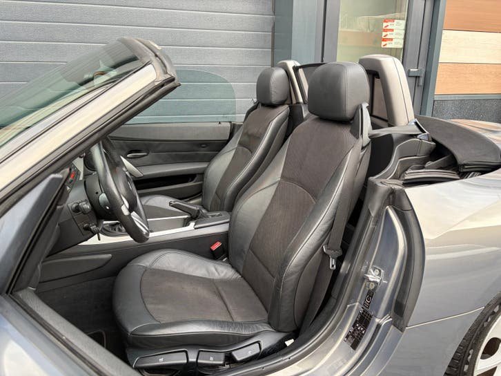 BMW Z4 2.0 Roadster 20i 2009 foto 13